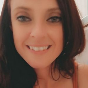 Meet your Posher, Steph